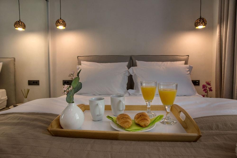 Nikis Suites Syntagma-Plaka By Ghh Атина Екстериор снимка