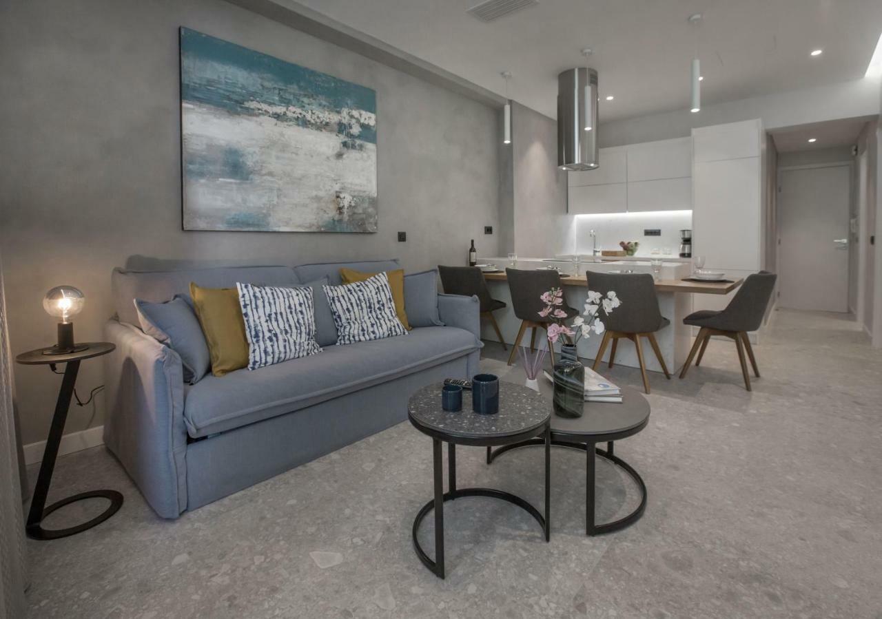 Nikis Suites Syntagma-Plaka By Ghh Атина Екстериор снимка