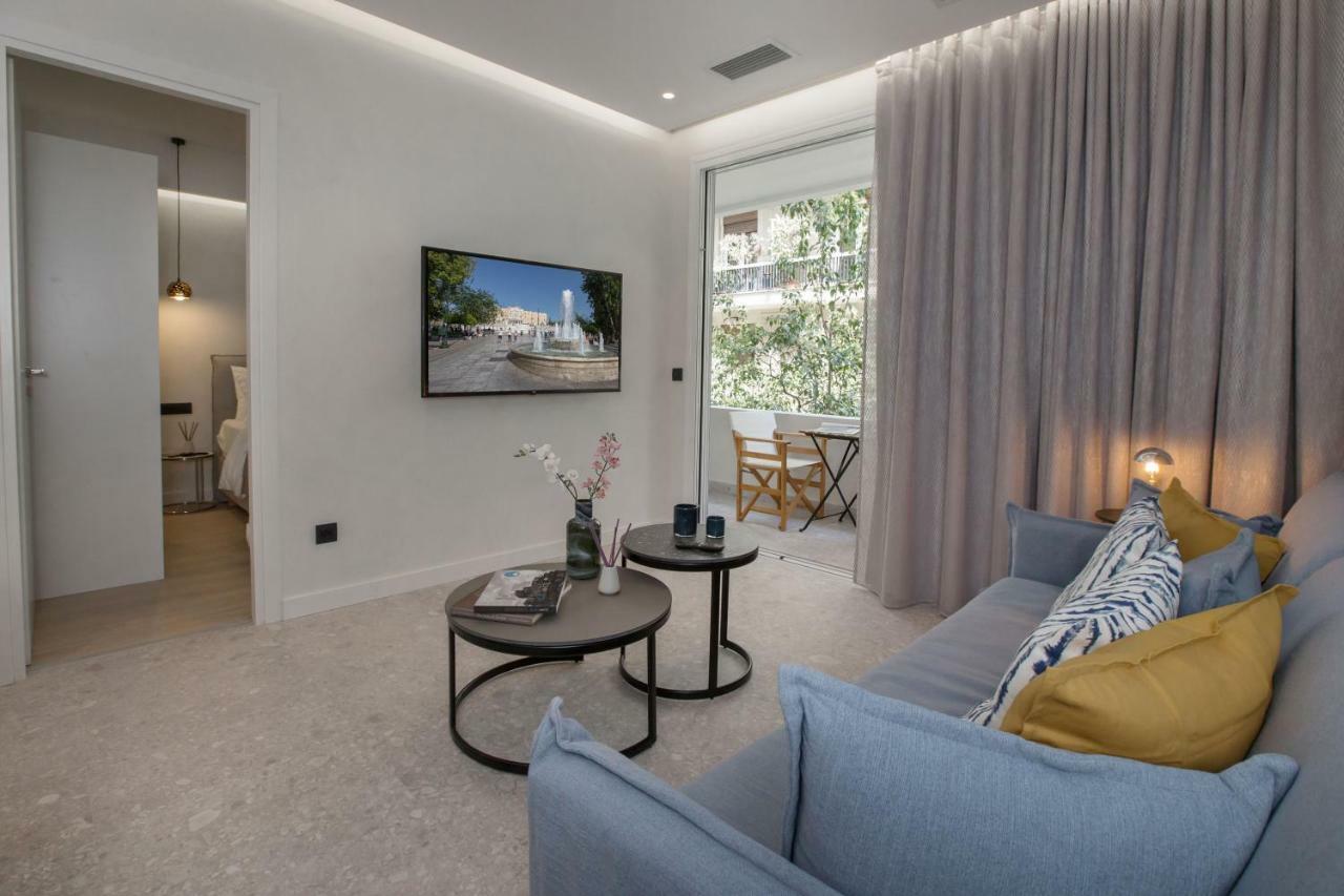 Nikis Suites Syntagma-Plaka By Ghh Атина Екстериор снимка